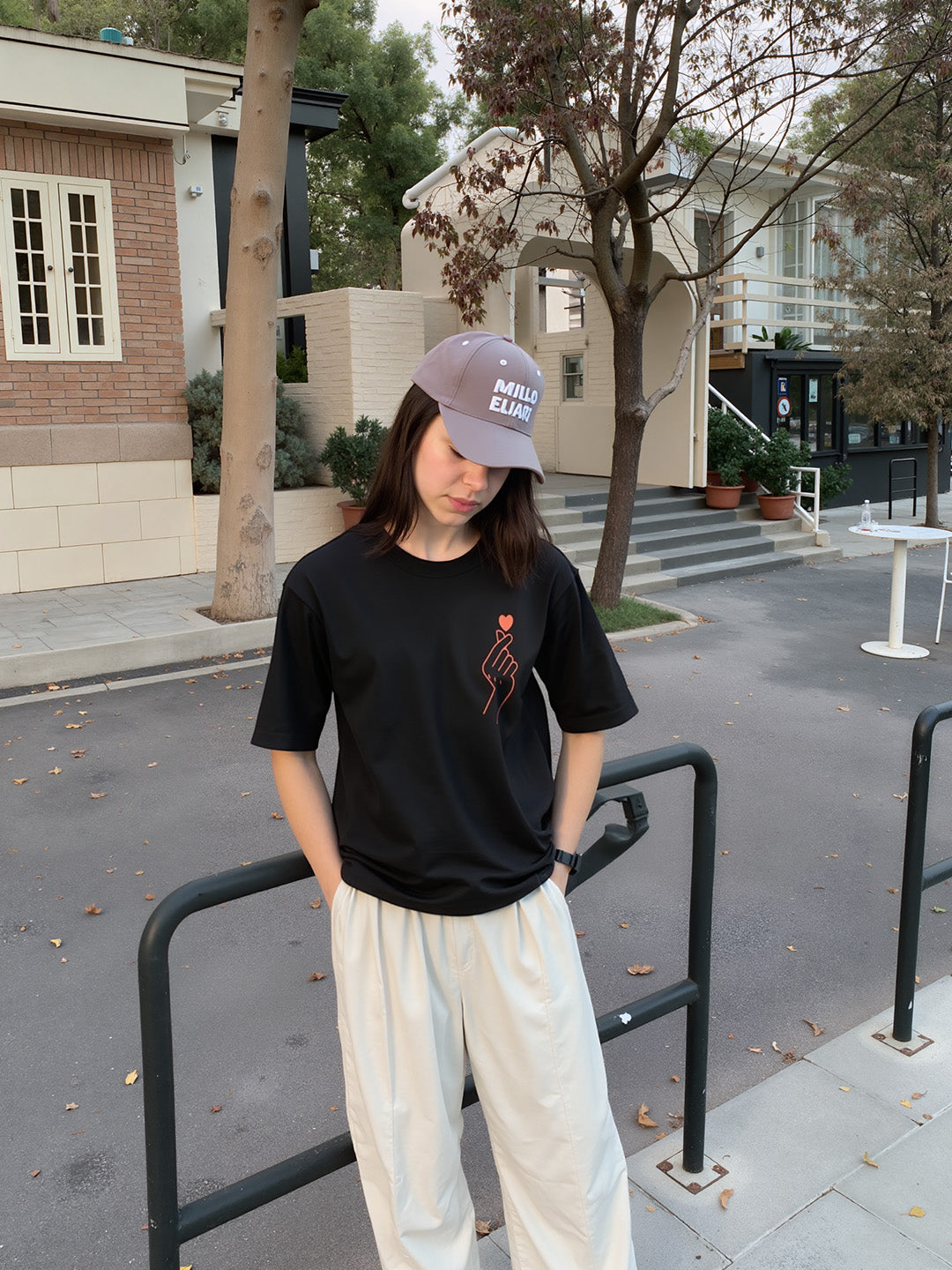 K-POP Heart Printed Pure Cotton Oversized Black T-shirt