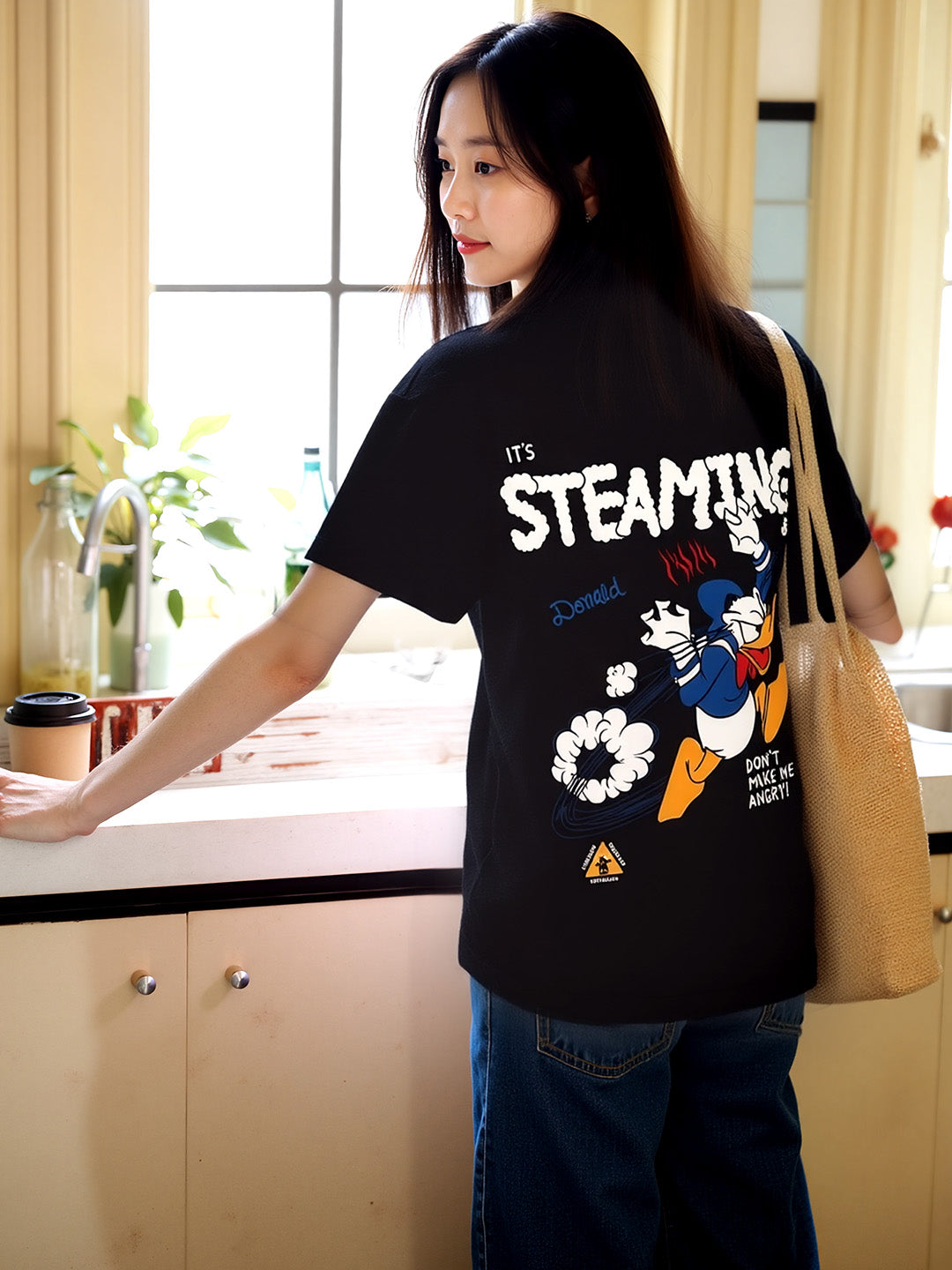 Steaming Donald Printed Pure Cotton Oversized Black T-shirt
