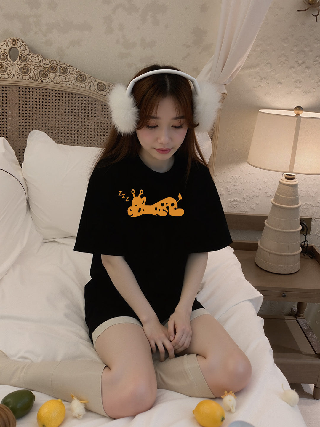 Giraffe Printed Pure Cotton Oversized Black T-shirt