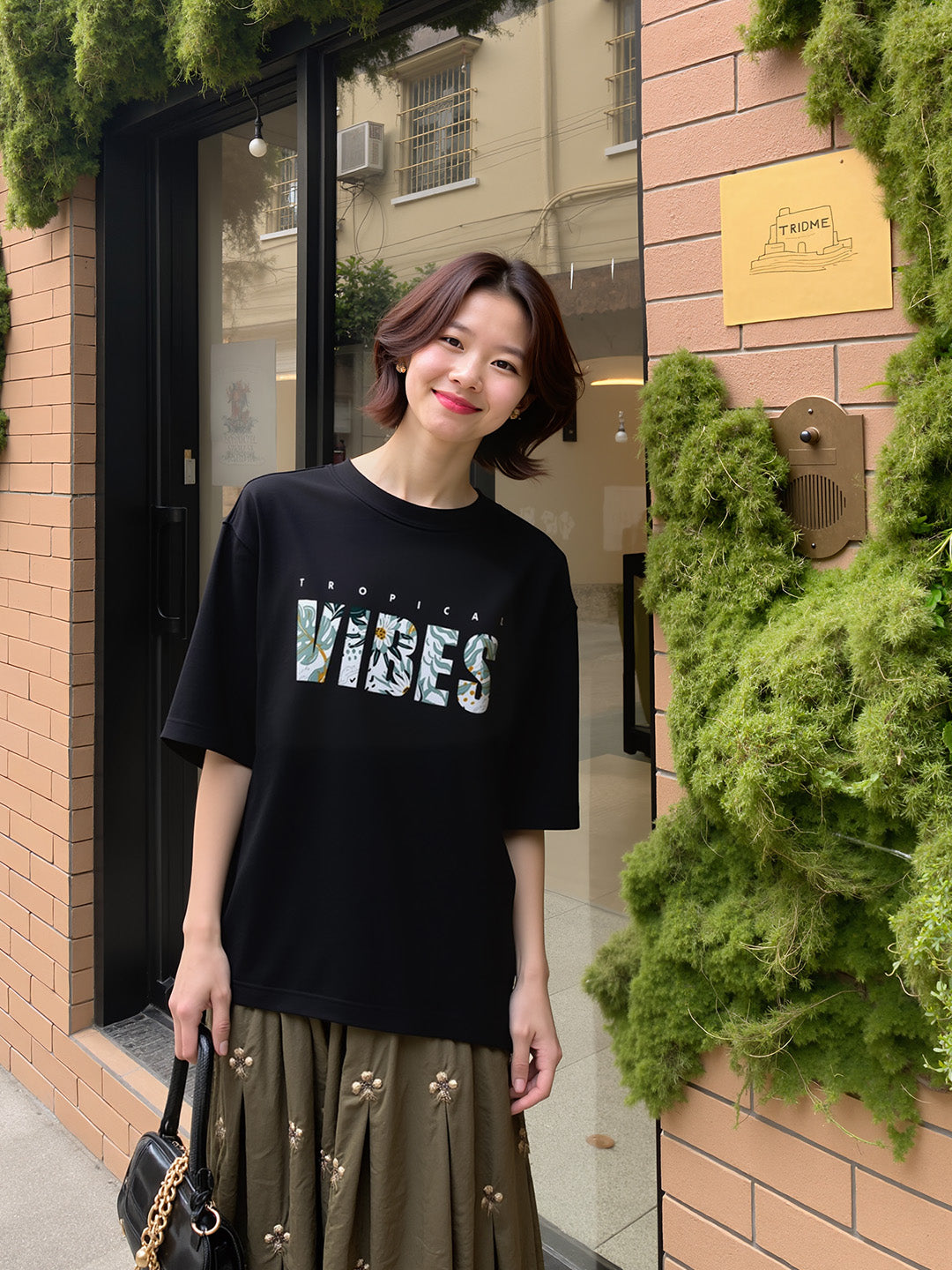 Tropical Vibes Printed Pure Cotton Oversized Black T-shirt
