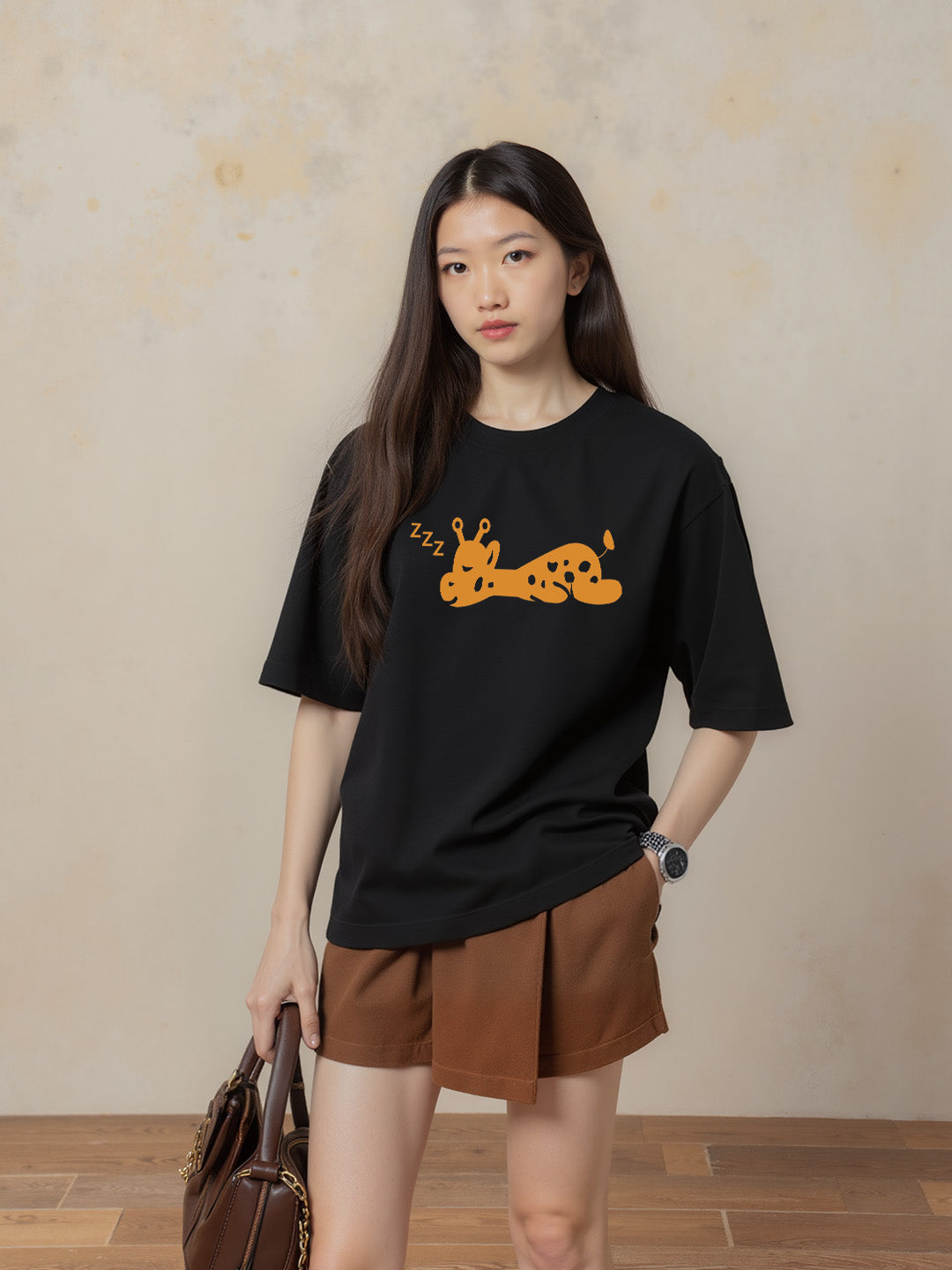 Giraffe Printed Pure Cotton Oversized Black T-shirt