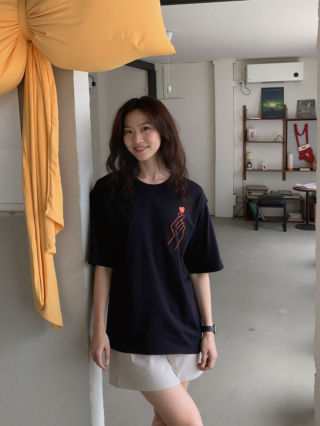 K-POP Heart Printed Pure Cotton Oversized Black T-shirt