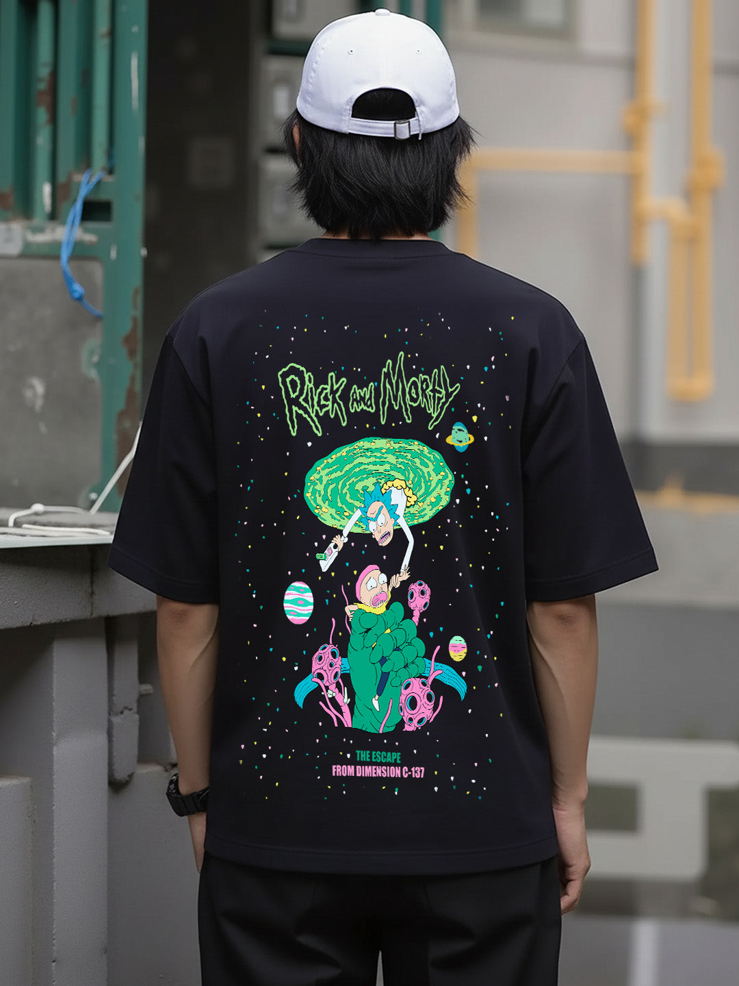 Rick and Morty - The Escape Printed Pure Cotton Oversized Black T-shirt