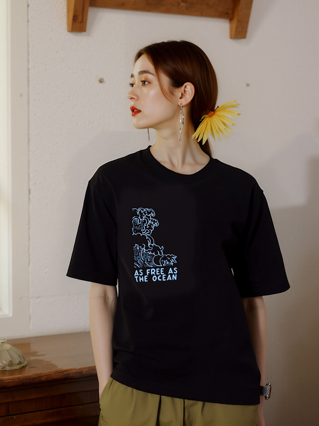 Ocean Child Printed Pure Cotton Oversized Black T-shirt