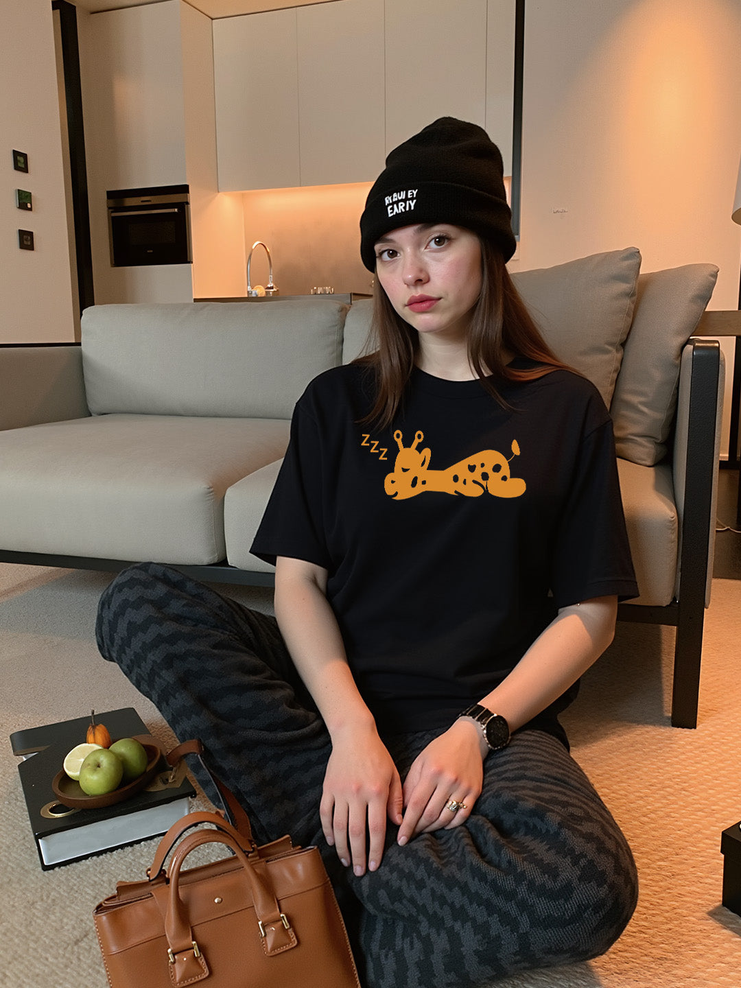 Giraffe Printed Pure Cotton Oversized Black T-shirt