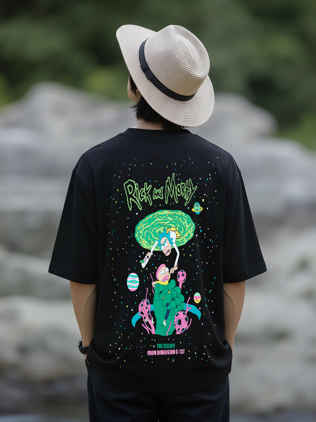 Rick and Morty - The Escape Printed Pure Cotton Oversized Black T-shirt